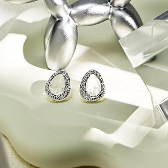 Teardrop Crystal Stud Earrings for Women 925 Sterling Silver Sparkly - Picture 1 of 6
